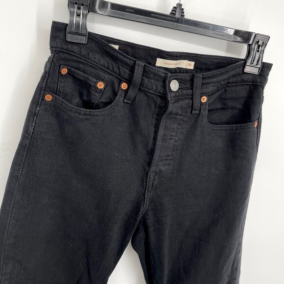 Levi's Premium Wedgie Straight Jeans Womens Sz 25 Button Fly Black Denim - Picture 2 of 8
